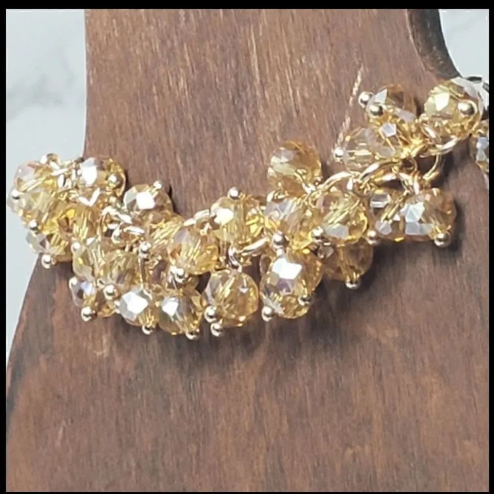BEAD CLUSTER Goldtone Faceted Resin Beads Bracelet